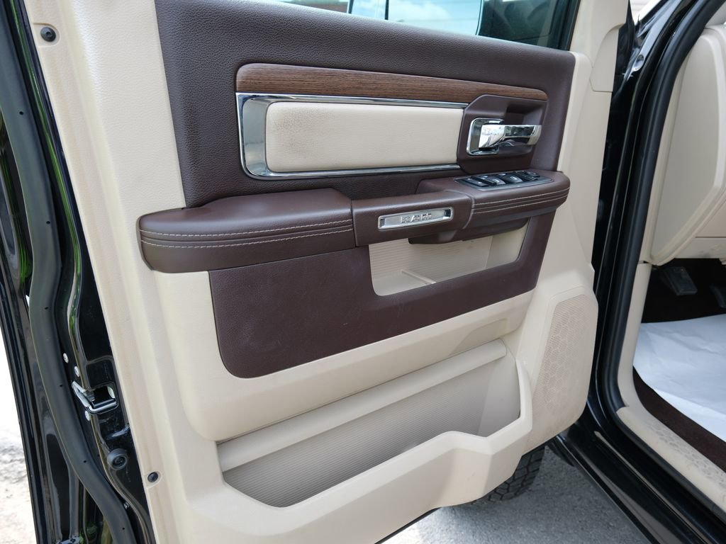 Used 2014 RAM 2500 Laramie AWD/4WD image 15