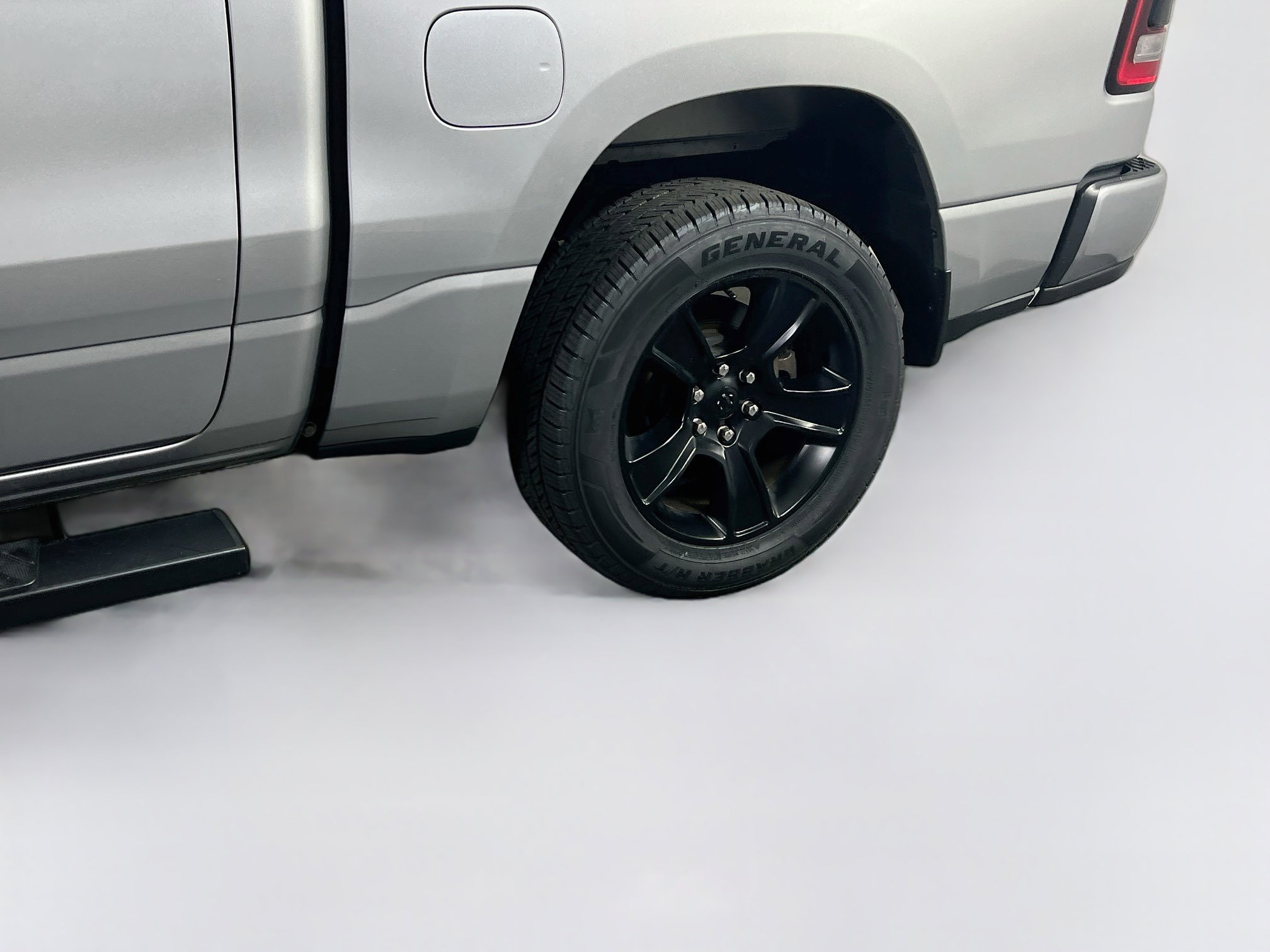 Used 2023 RAM 1500 Big Horn AWD/4WD image 29