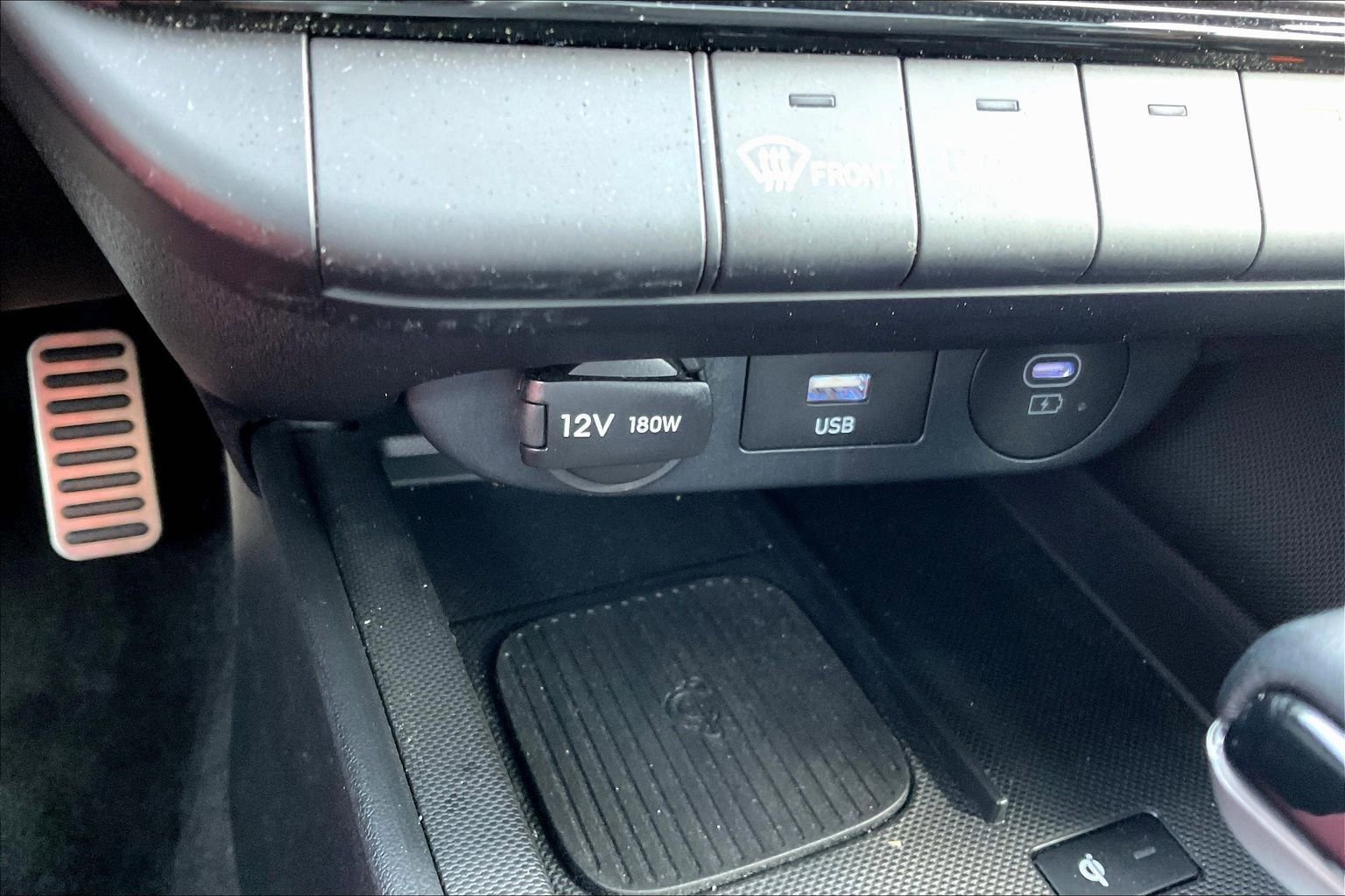 Used 2025 Hyundai Elantra Sport image 16