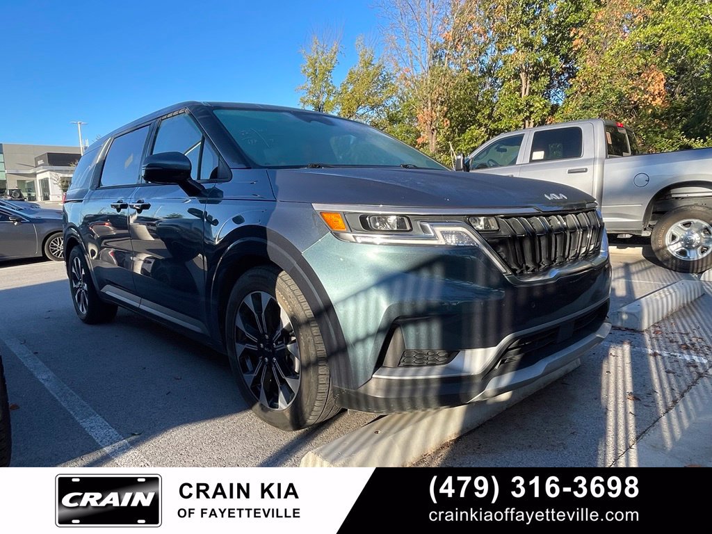 Certified 2022 Kia Carnival EX FWD image 1