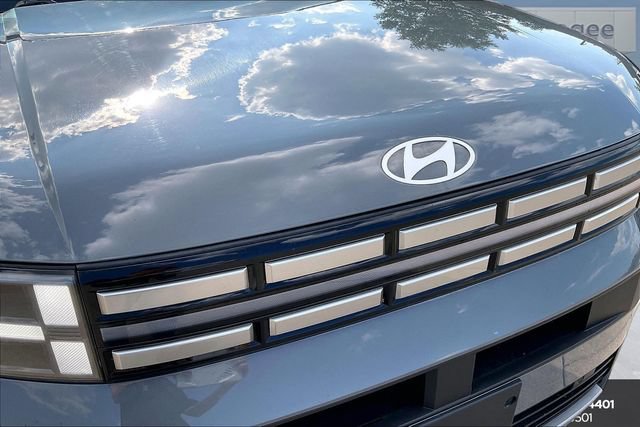 Used 2026 Hyundai Santa Fe SEL FWD image 33