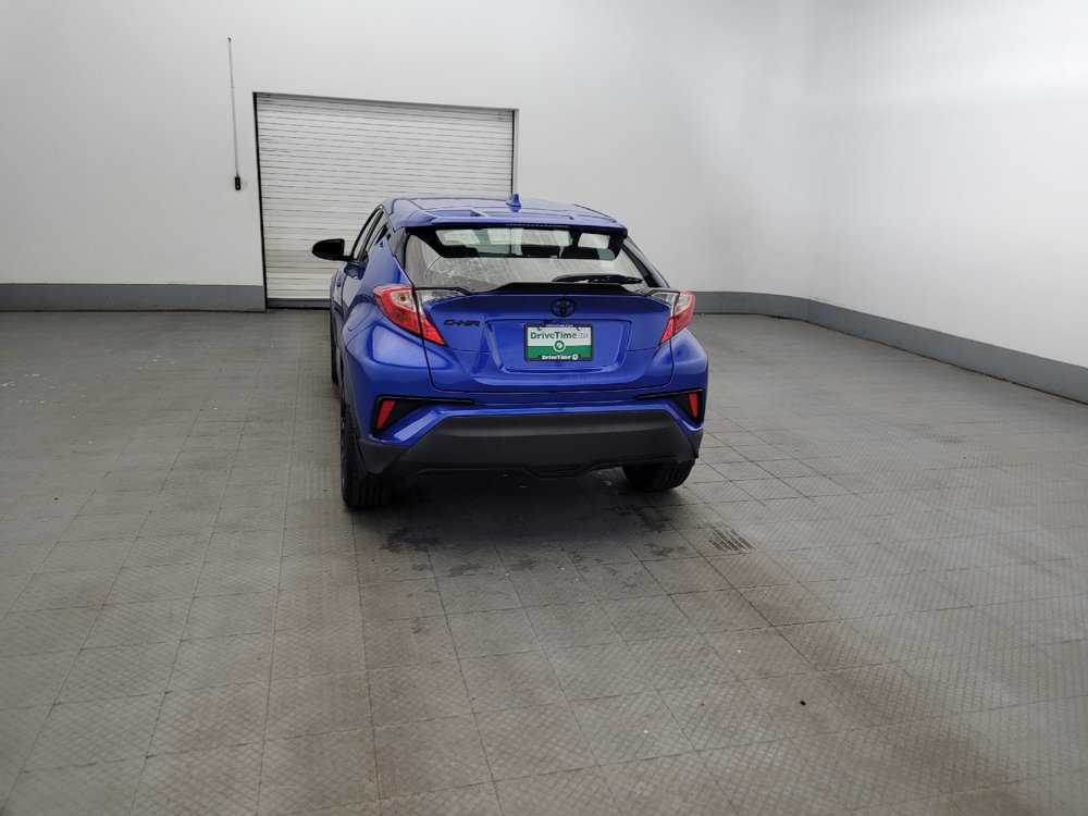 Used 2019 Toyota C-HR LE FWD image 6