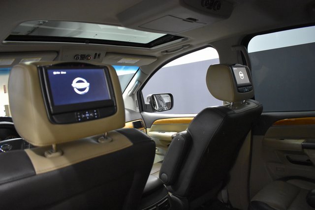 Used 2014 Nissan Armada Platinum w/ Platinum Reserve Package image 36