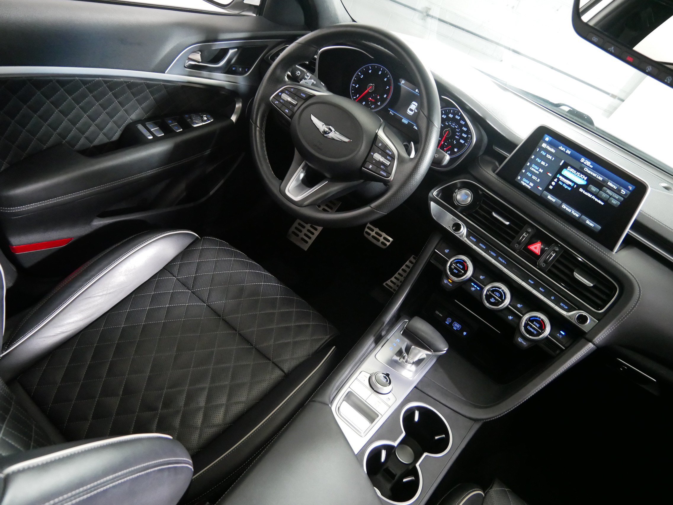 Used 2021 Genesis G70 3.3T w/ Sport Package AWD/4WD image 9
