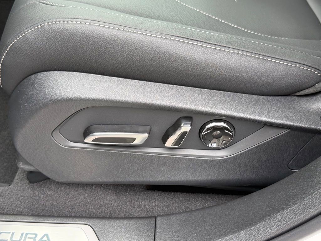 New 2026 Acura RDX SH-AWD image 25