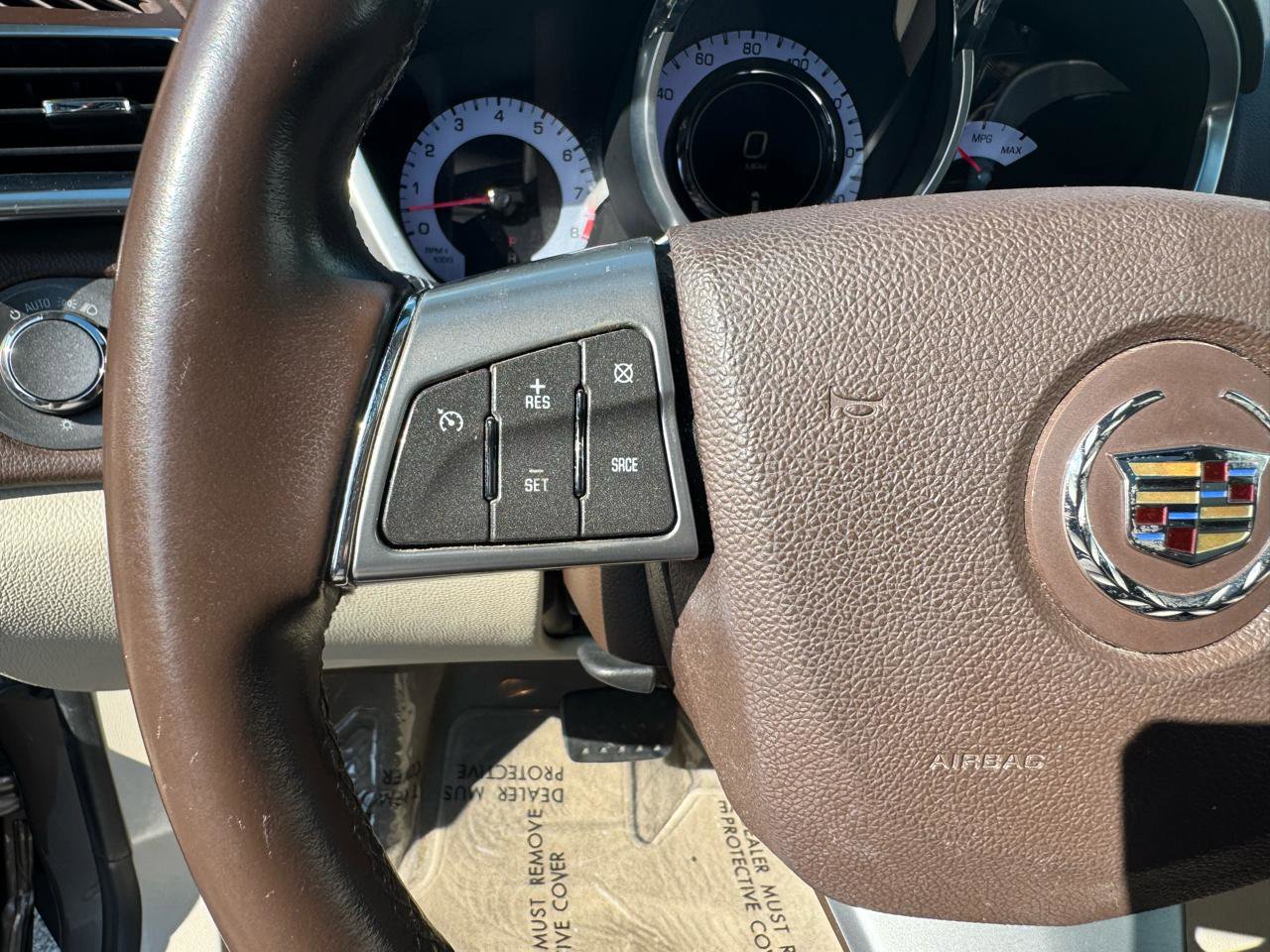 Used 2011 Cadillac SRX Luxury FWD image 28