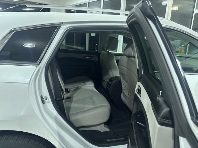 Used 2015 Cadillac SRX Premium w/ Driver Assist Package AWD/4WD image 35