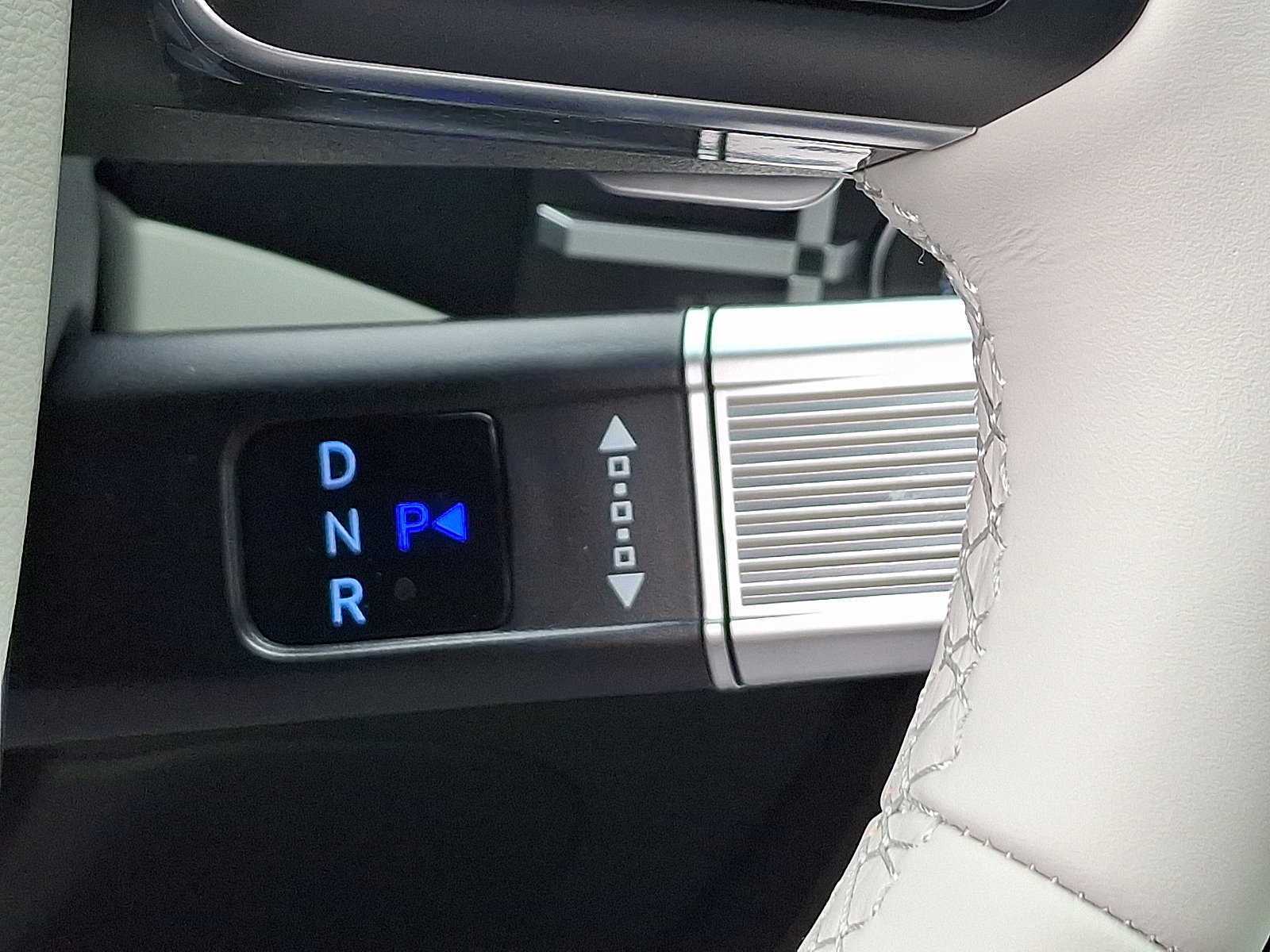 New 2026 Hyundai Santa Fe Limited image 17