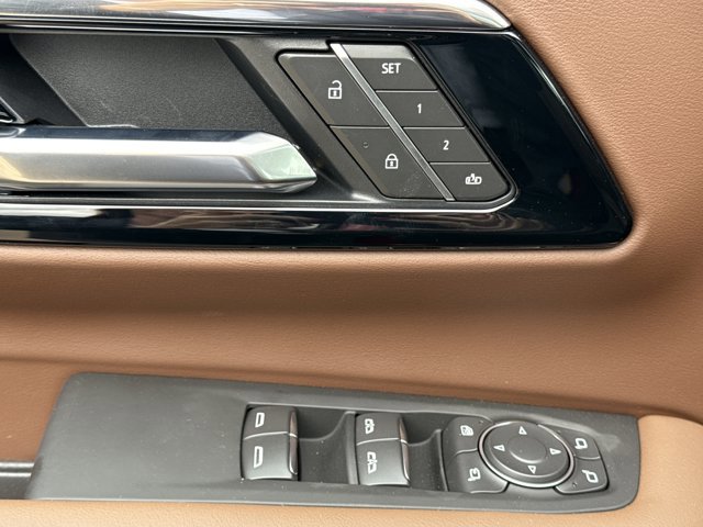 New 2026 Chevrolet Tahoe High Country AWD/4WD image 22