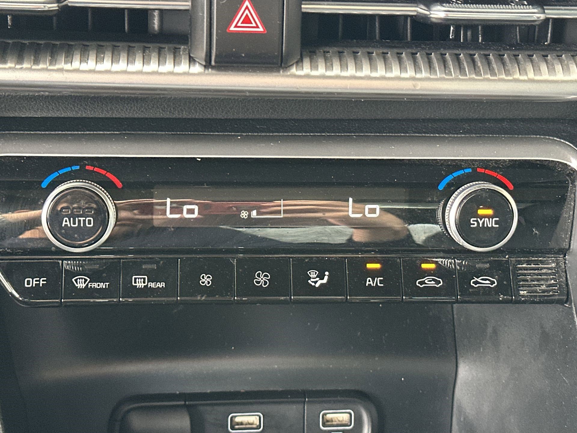 Used 2023 Kia K5 GT-Line image 17
