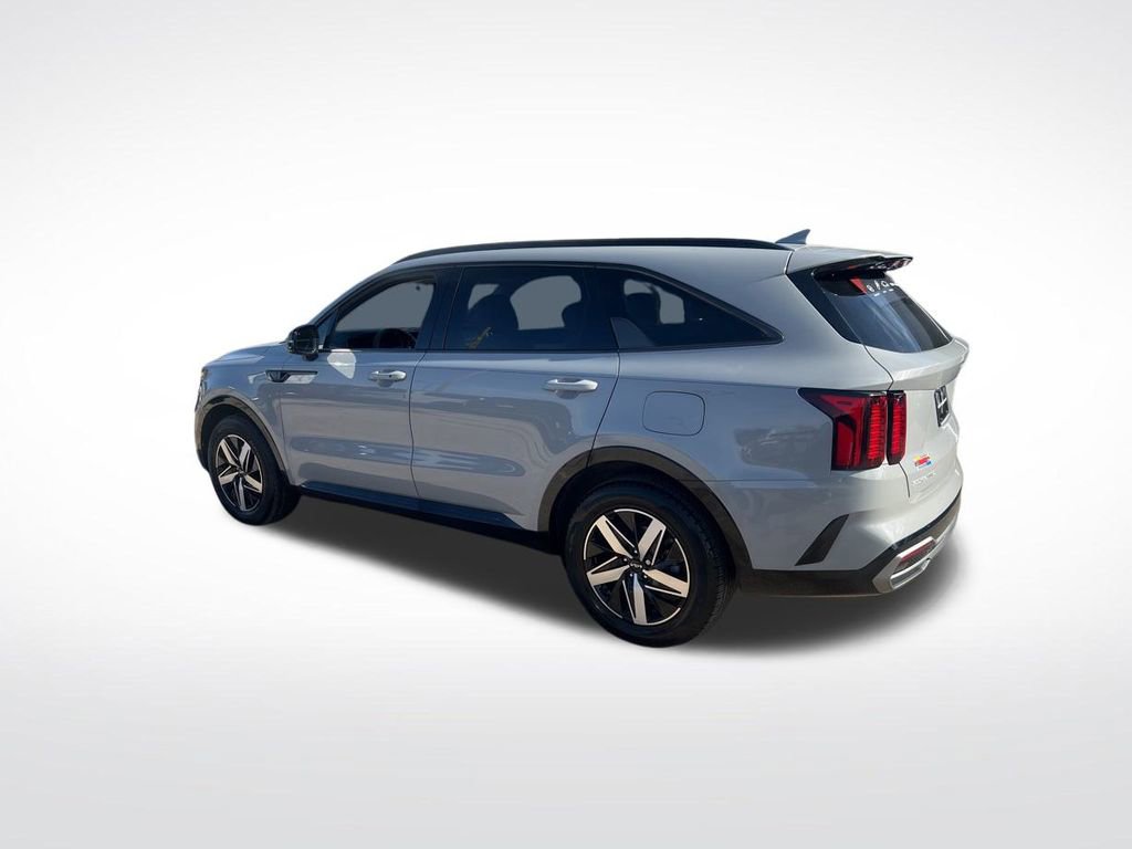 Certified 2023 Kia Sorento EX w/ Panoramic Sunroof Package image 46