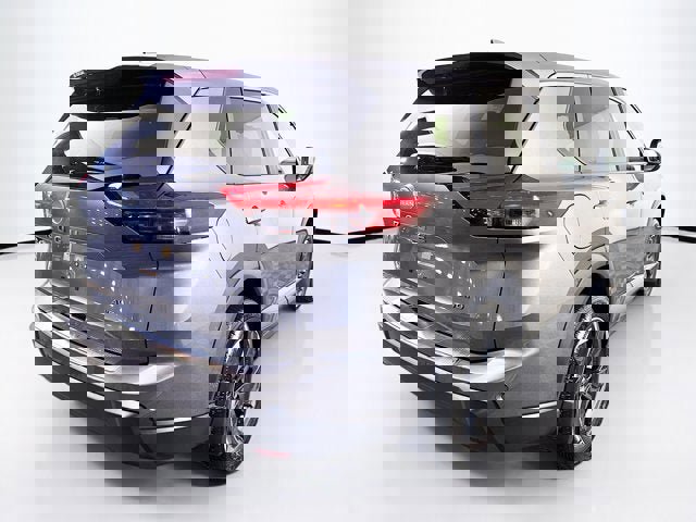 Certified 2026 Nissan Rogue SV image 5