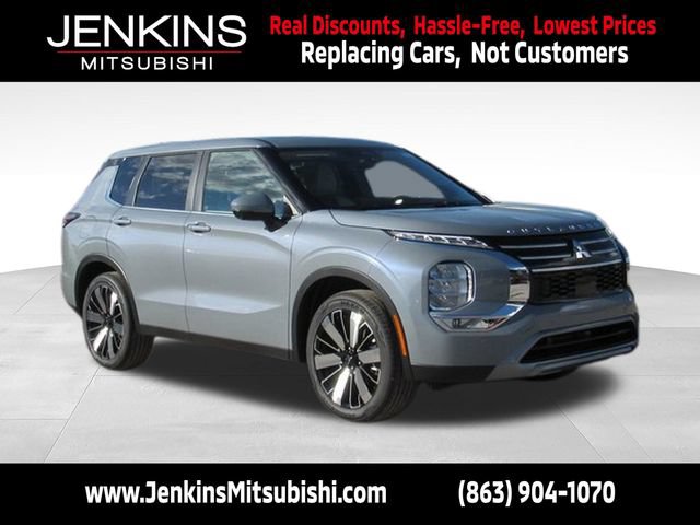 New 2026 Mitsubishi Outlander SE
