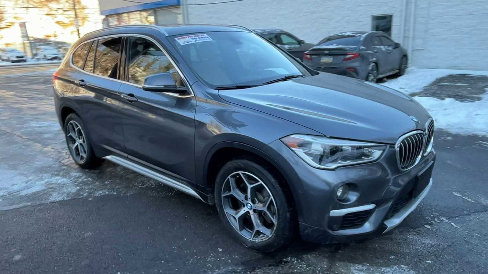 Used 2018 BMW X1 xDrive28i w/ Premium Package image 2