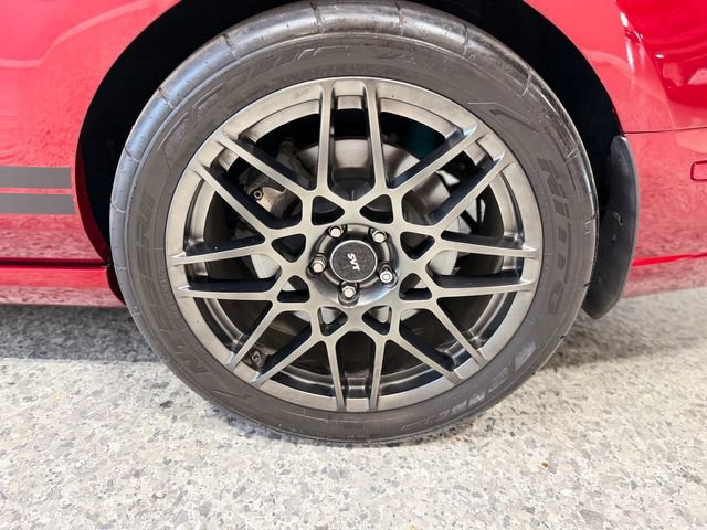 Used 2014 Ford Mustang Shelby GT500 w/ Equipment Group 821A RWD image 52