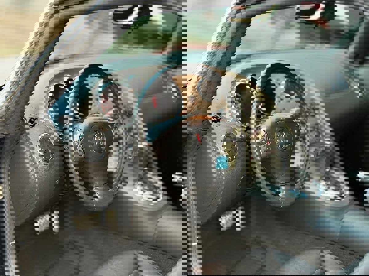 Used 2008 Pontiac Solstice GXP image 14