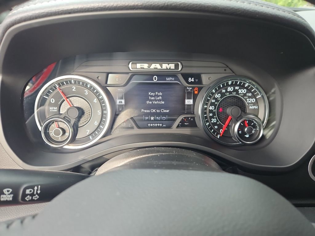 Used 2024 RAM 1500 Laramie image 30