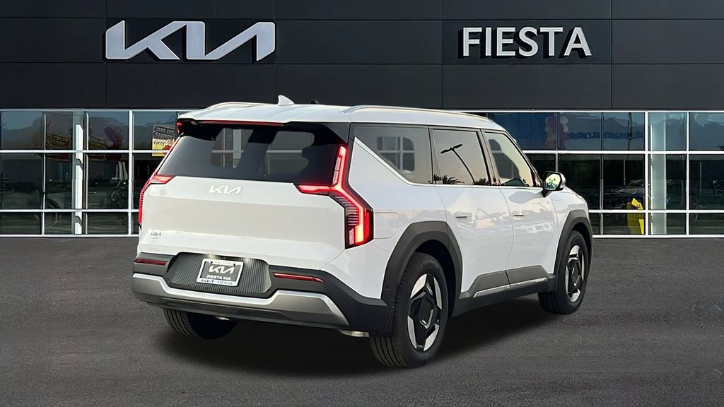 New 2026 Kia EV9 Wind AWD/4WD image 4