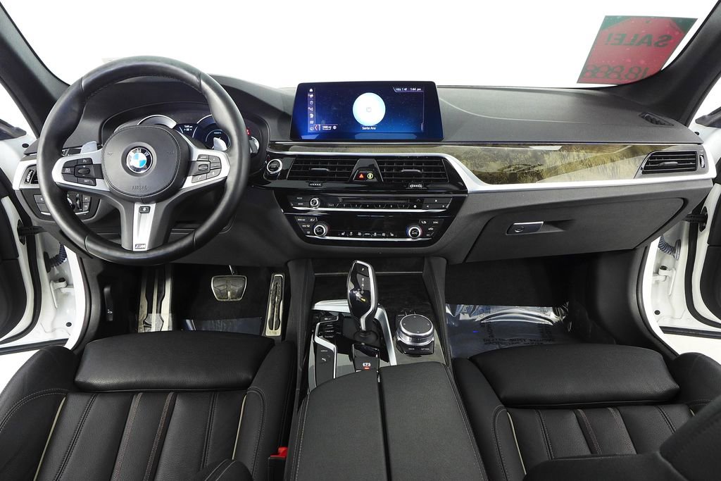 Used 2019 BMW 530e 530e iPerformance w/ M Sport Package image 25