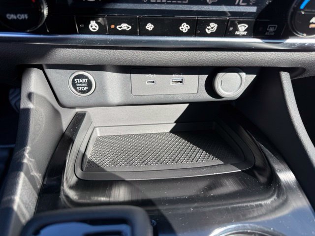Certified 2023 Nissan Rogue SV w/ SV Premium B Package AWD/4WD image 28