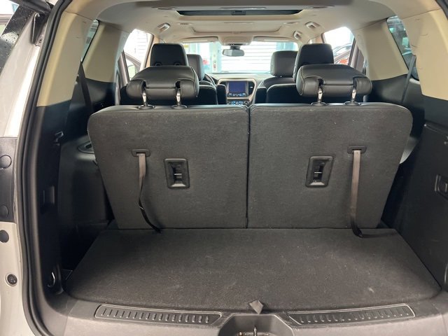 Used 2018 GMC Acadia Denali w/ Technology Package image 18