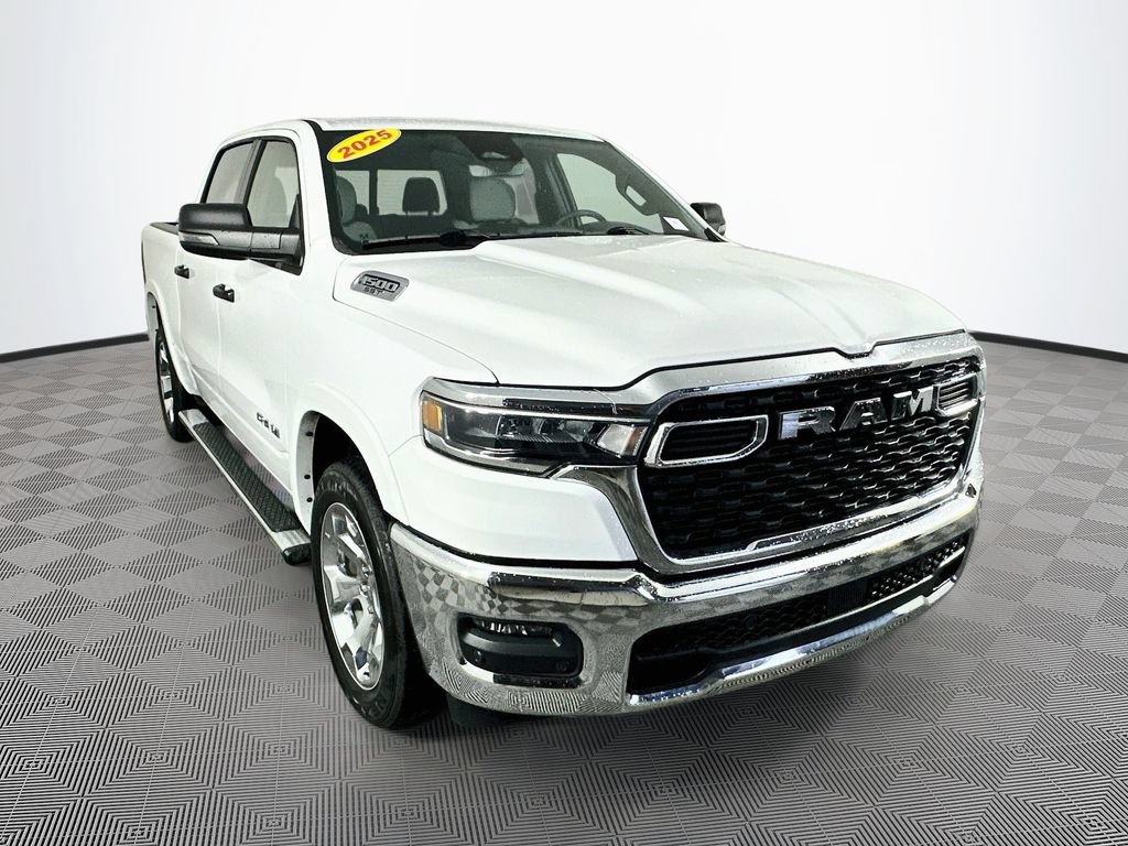 Used 2025 RAM 1500 Big Horn AWD/4WD image 2
