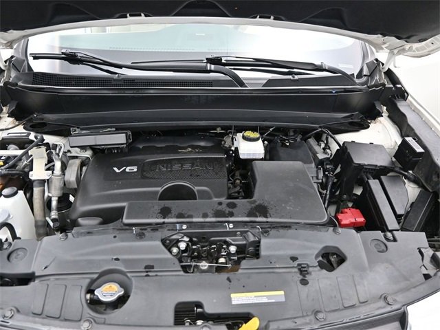 Used 2019 Nissan Pathfinder Platinum image 13