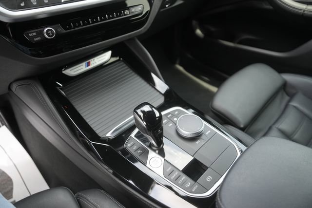 Used 2022 BMW X4 M40i w/ Premium Package image 29