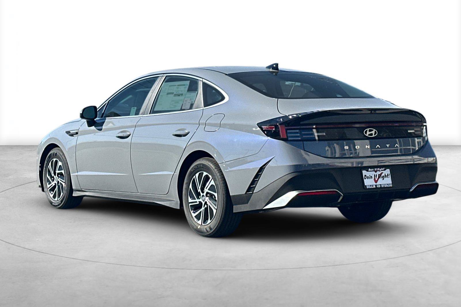 New 2027 Hyundai Sonata Blue FWD image 4