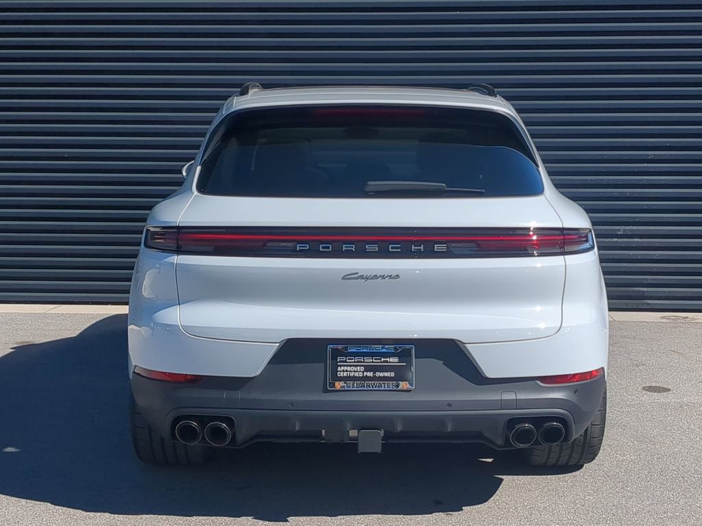 Certified 2025 Porsche Cayenne image 6