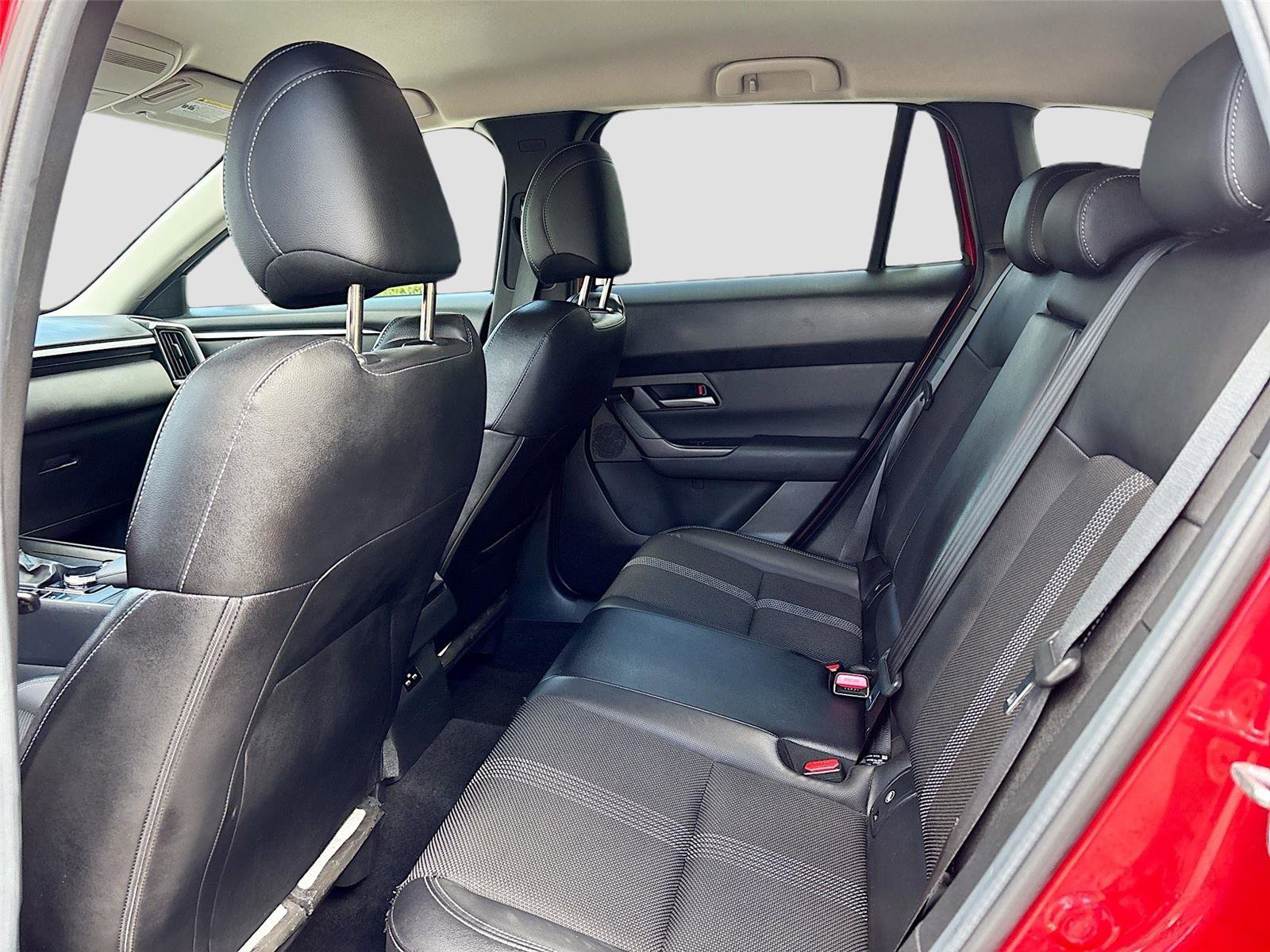 Used 2024 MAZDA CX-50 AWD 2.5 S w/ Preferred Package image 26