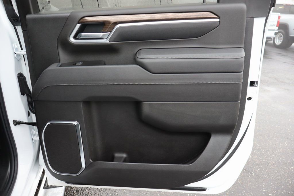 Used 2025 Chevrolet Silverado 2500 LT w/ All Star Edition image 23