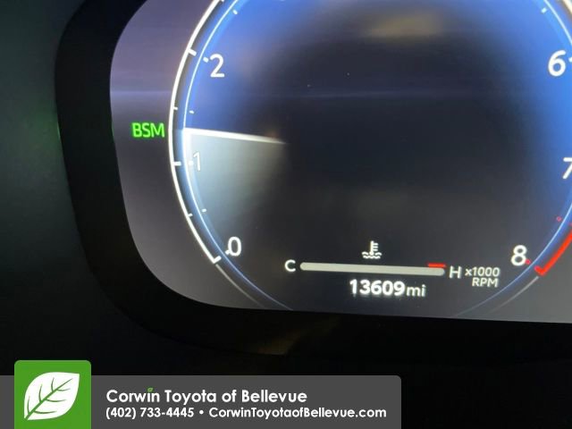 Used 2023 Toyota RAV4 Limited image 16