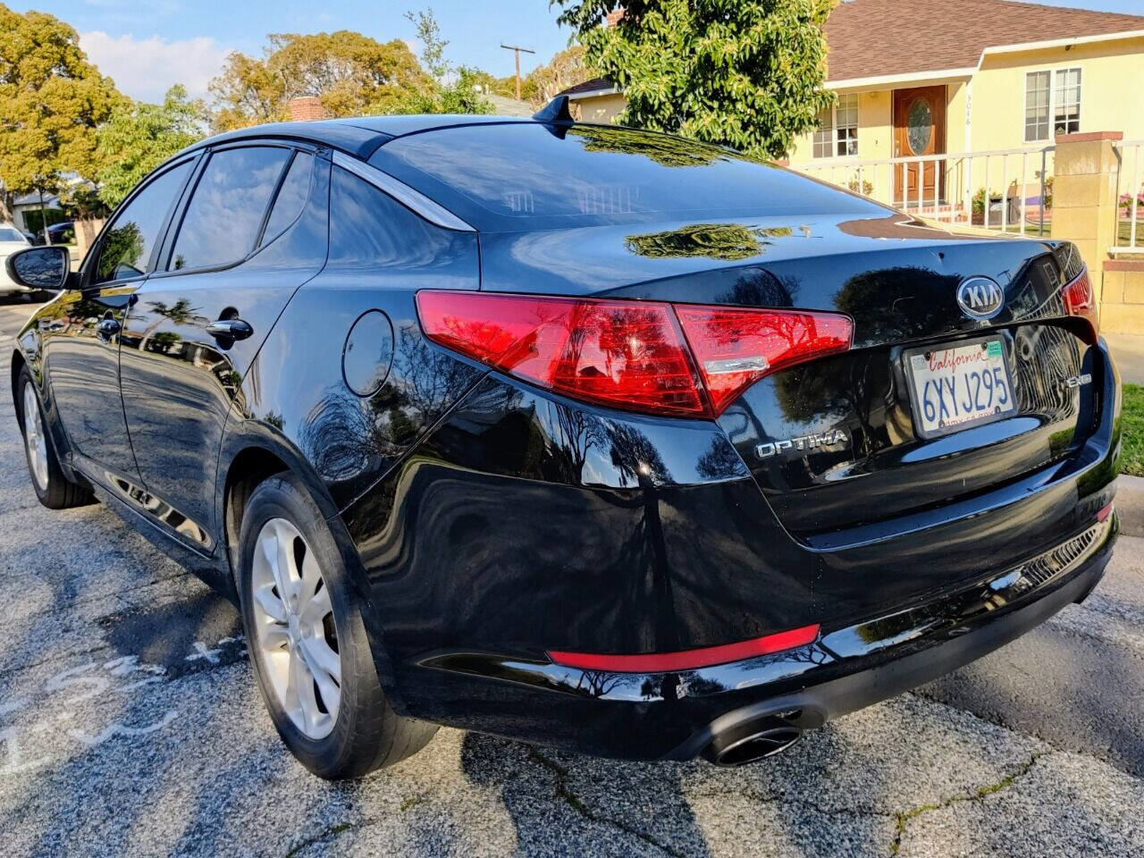 Used 2013 Kia Optima EX image 9