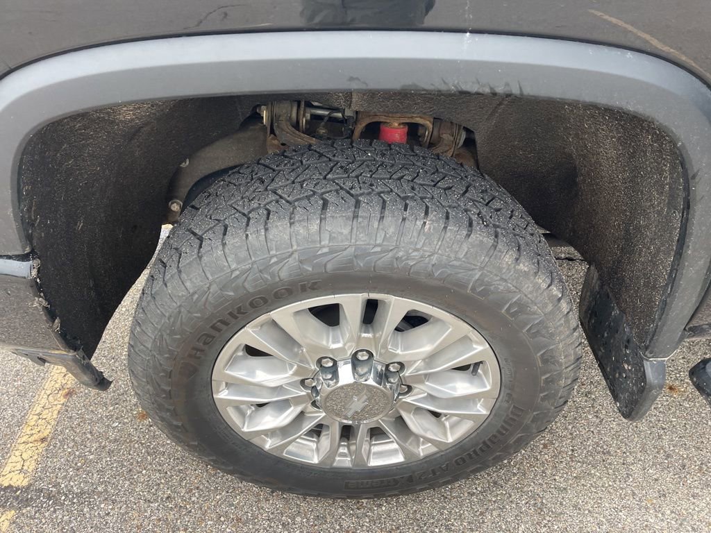 Used 2020 Chevrolet Silverado 2500 High Country w/ Z71 Off-Road Package image 24