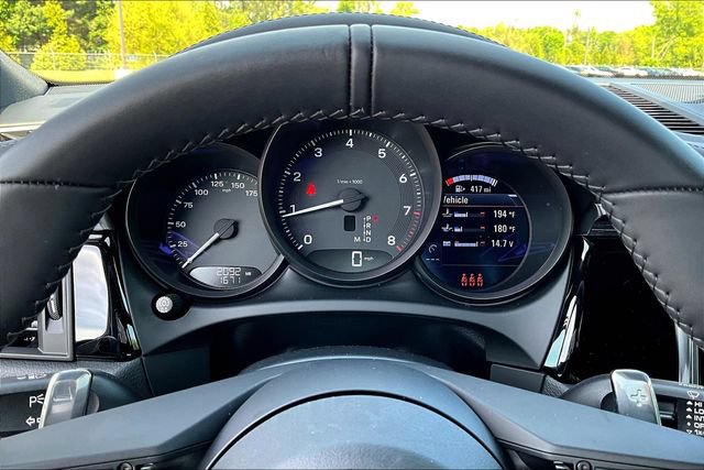 Used 2026 Porsche Macan AWD/4WD image 13