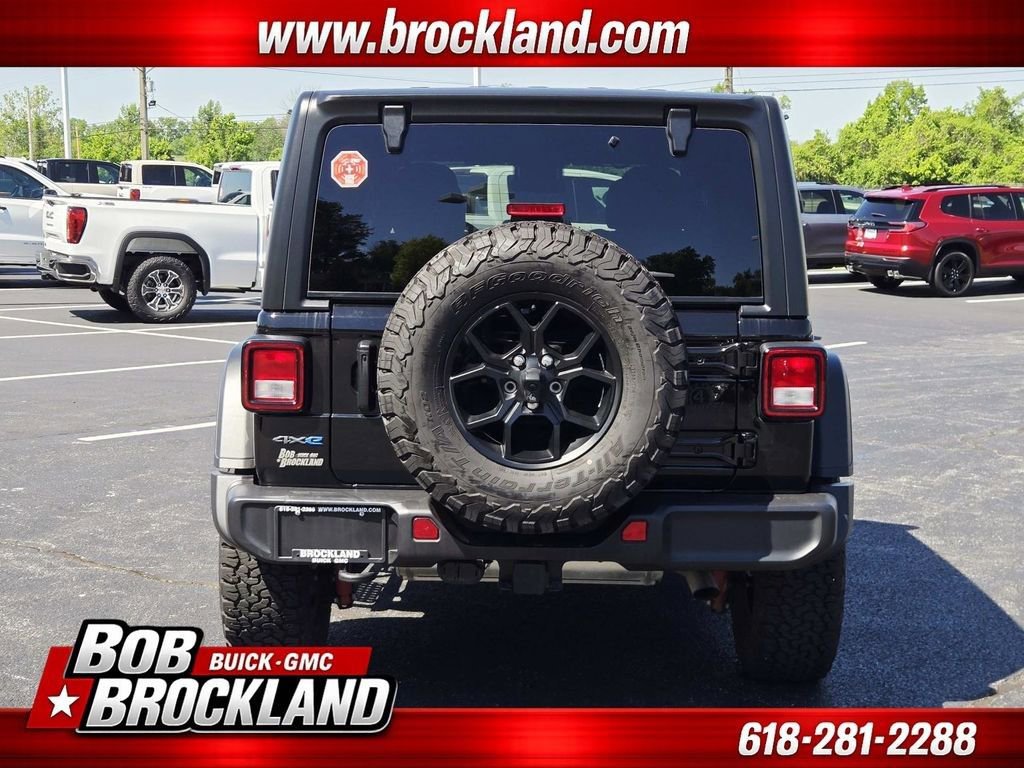 Used 2024 Jeep Wrangler Unlimited AWD/4WD image 4