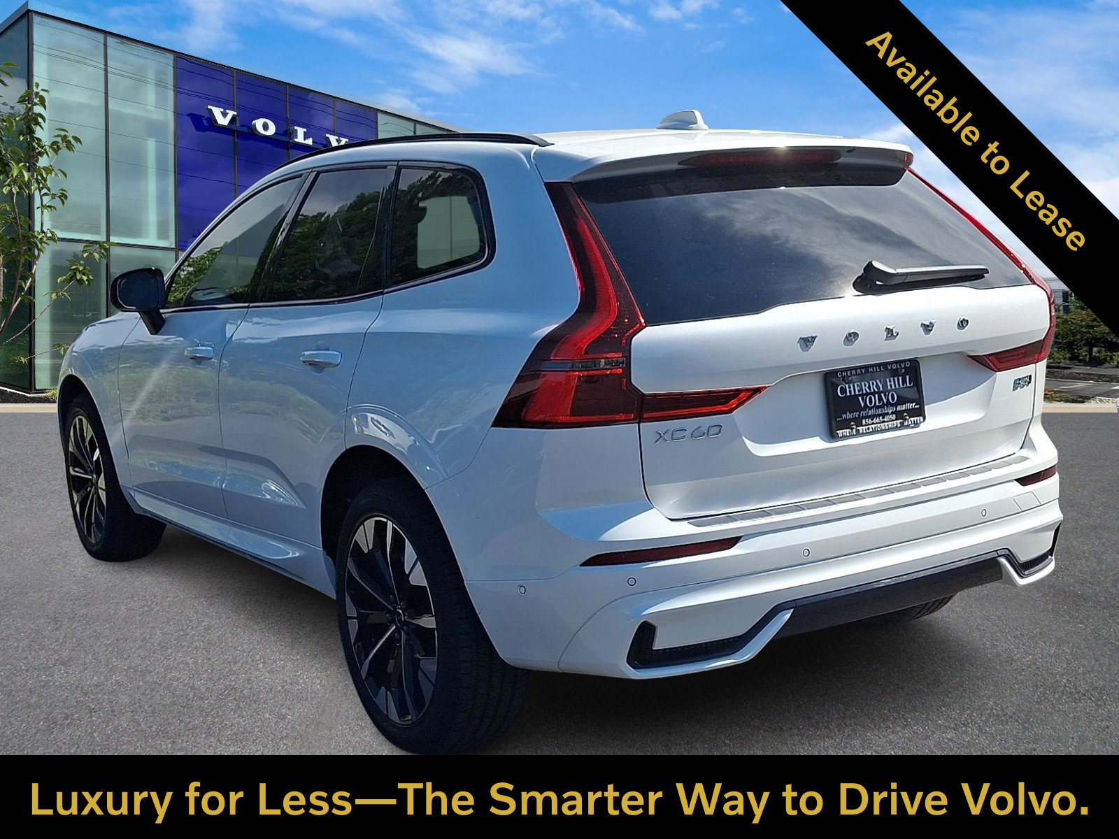 Certified 2026 Volvo XC60 B5 Plus w/ Protection Package Premier AWD/4WD image 4