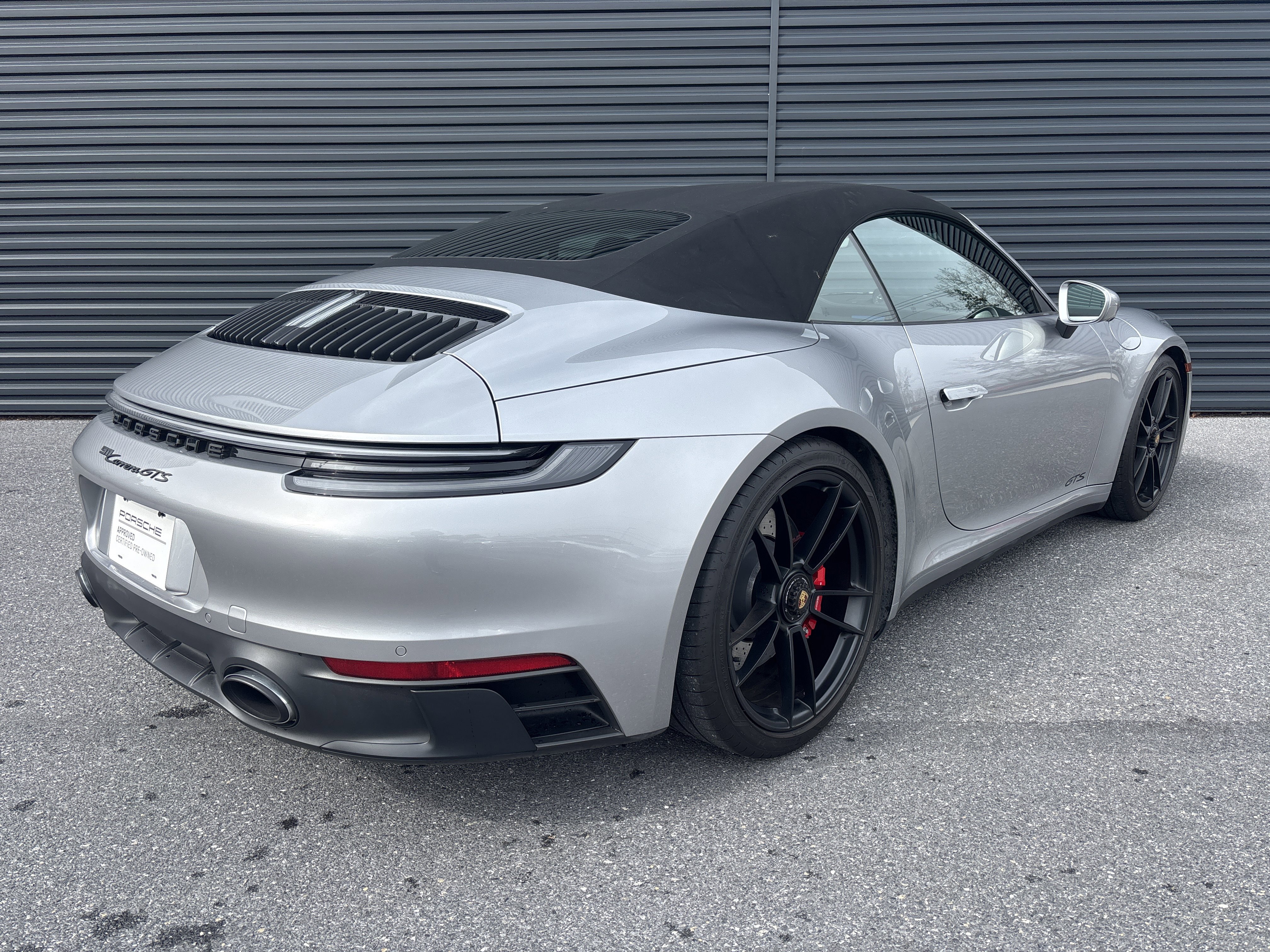 Certified 2022 Porsche 911 Cabriolet image 5