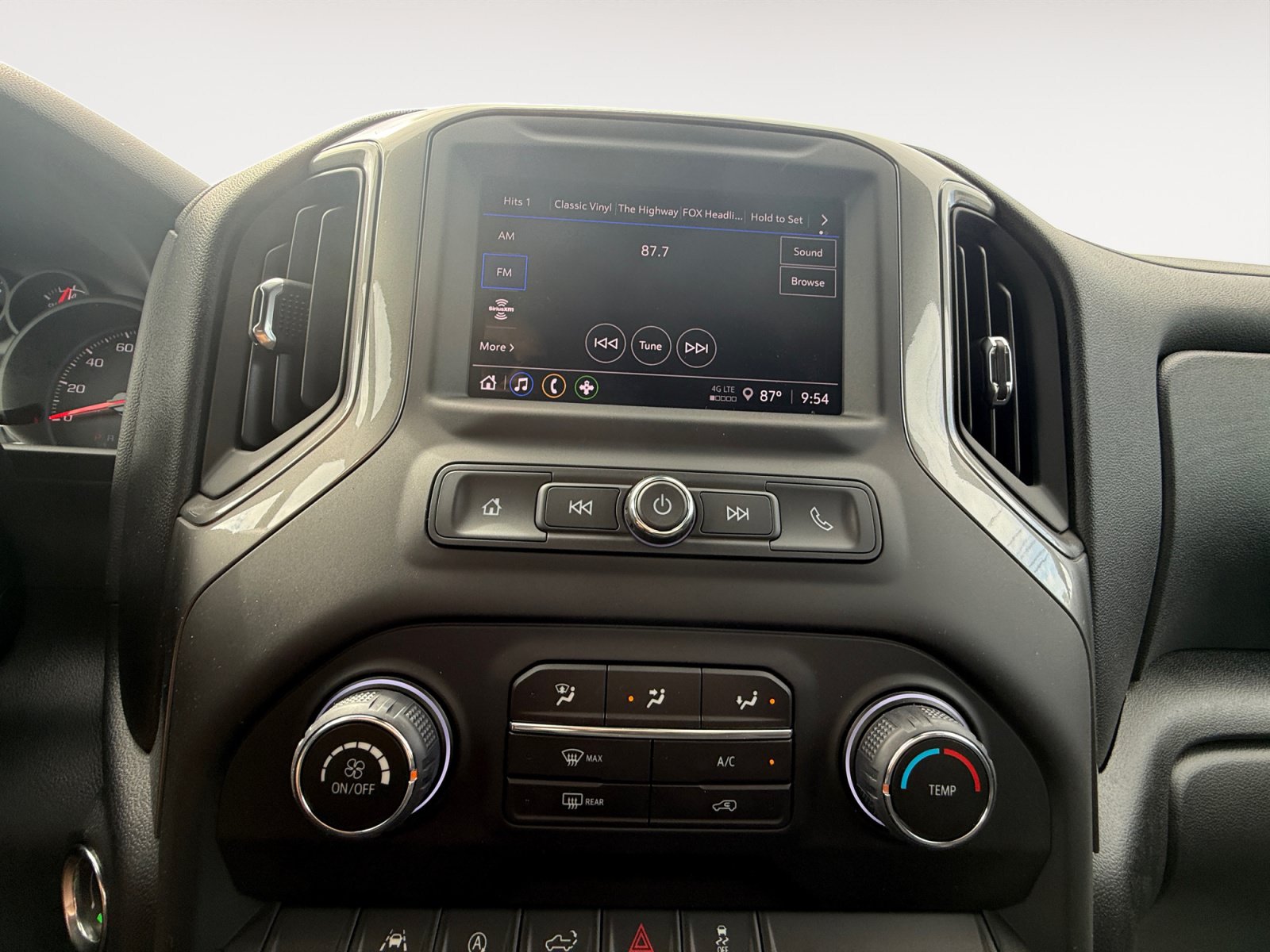 New 2026 Chevrolet Silverado 1500 Custom AWD/4WD image 7