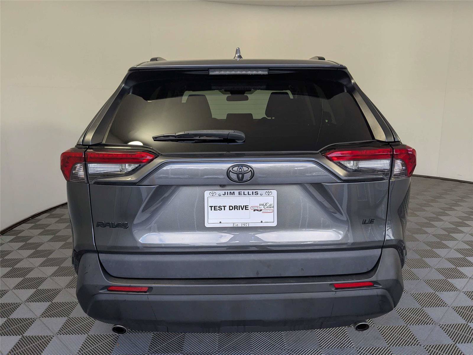 Used 2020 Toyota RAV4 LE w/ All Weather Liner Package FWD image 7