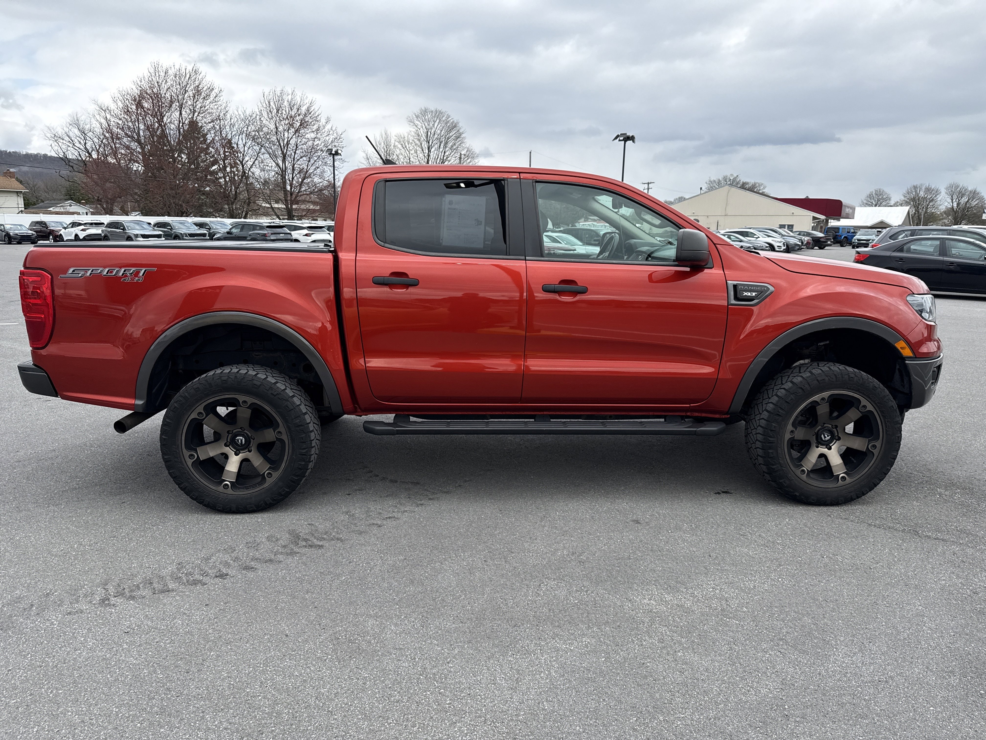 Used 2019 Ford Ranger XLT w/ Equipment Group 302A Luxury AWD/4WD image 2