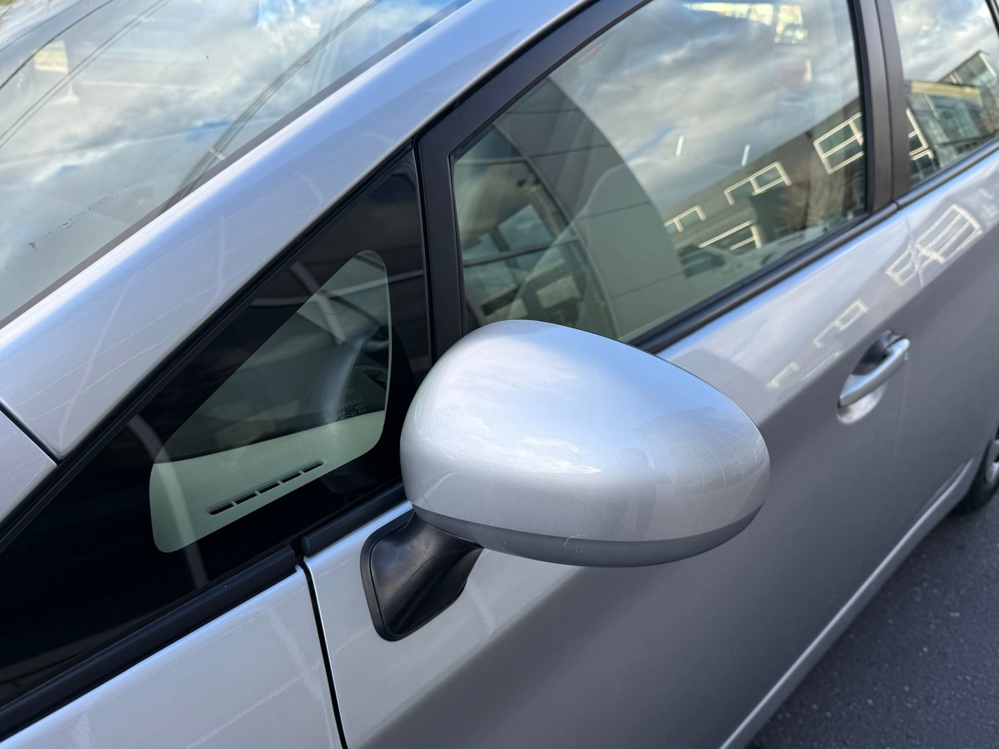 Used 2012 Toyota Prius Two image 16