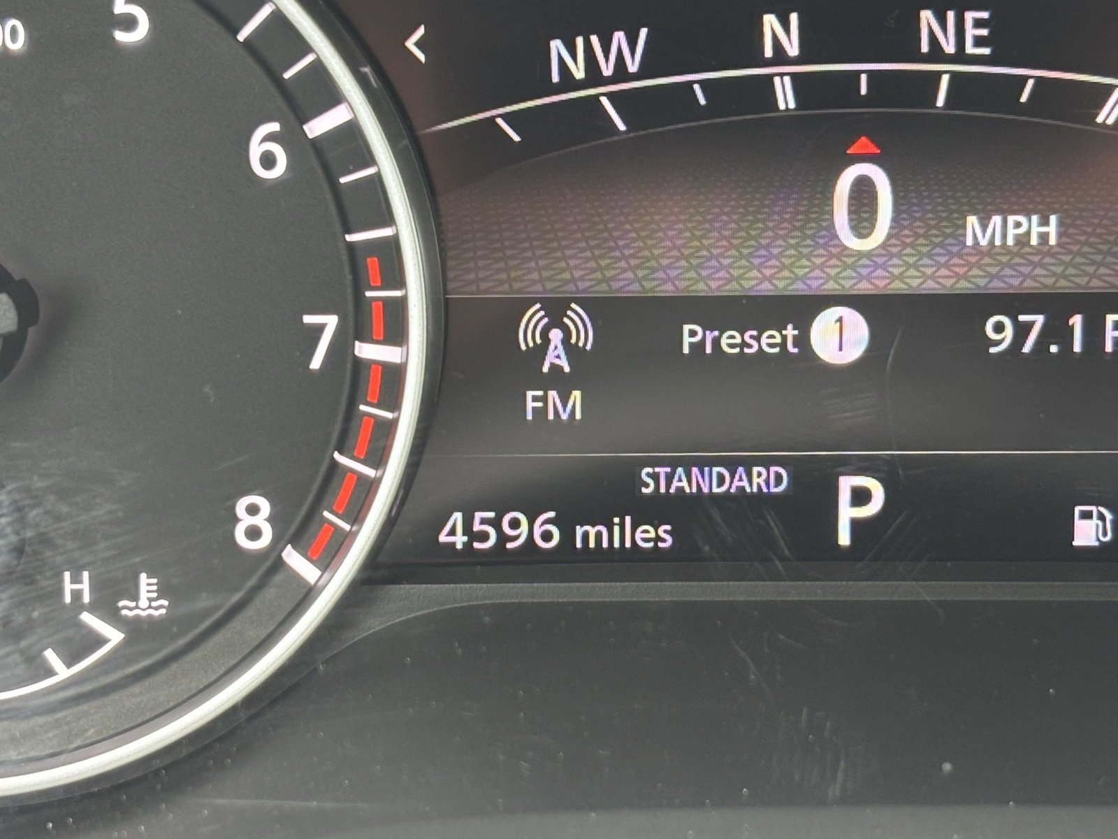 Used 2024 Nissan Pathfinder SL w/ SL Premium Package image 11