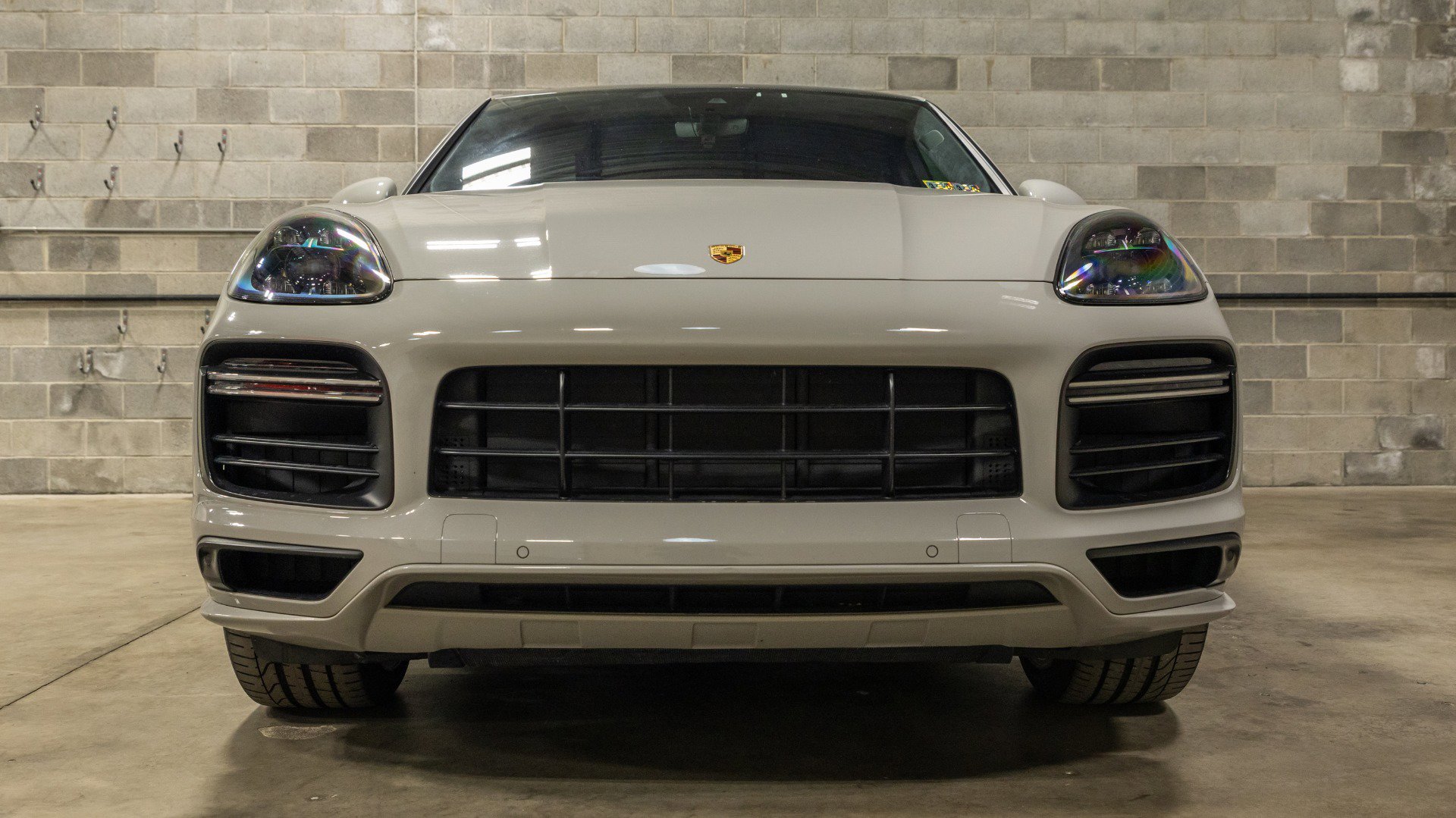 Used 2021 Porsche Cayenne Turbo S image 7