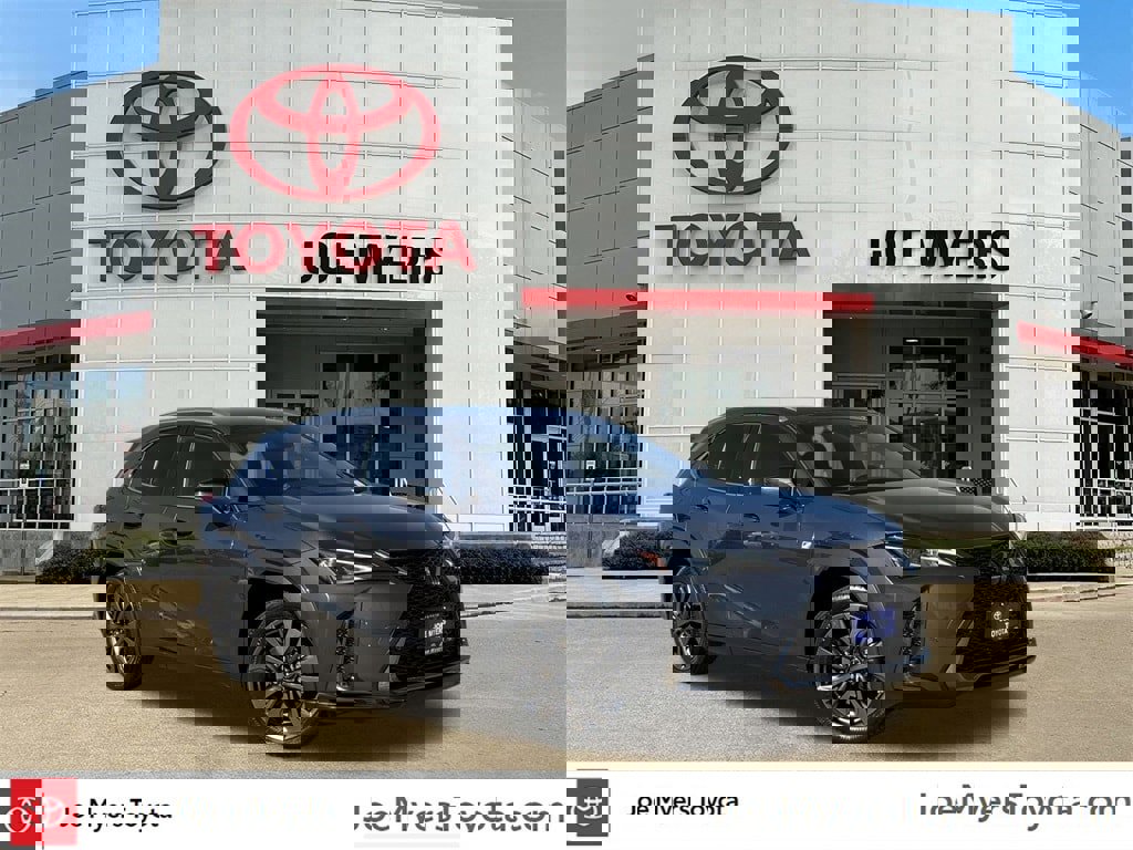 Used 2022 Lexus UX 200 F Sport w/ Accessory Package (Z1)