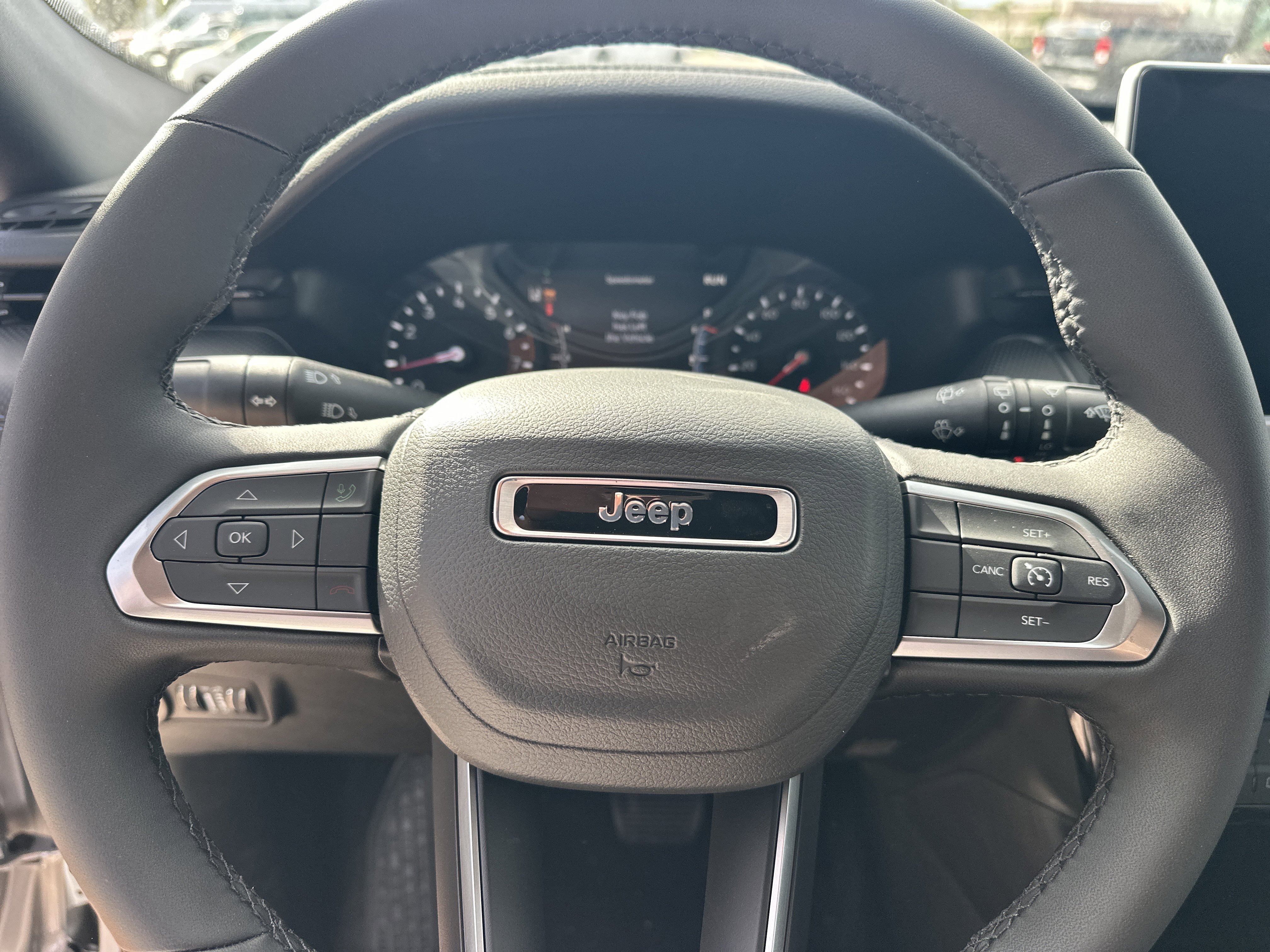 New 2026 Jeep Compass Latitude image 18