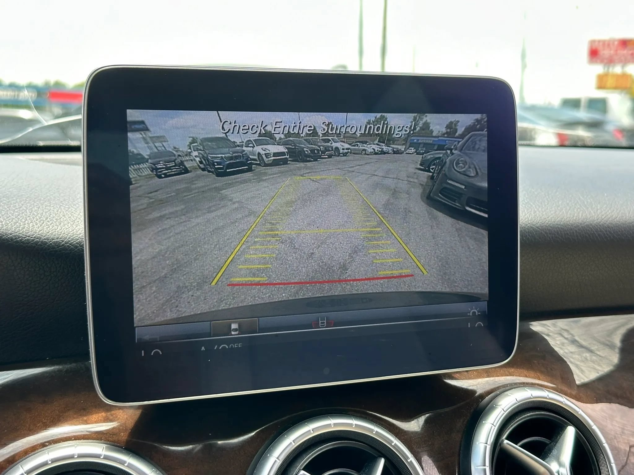 Used 2018 Mercedes-Benz CLA 250 image 38