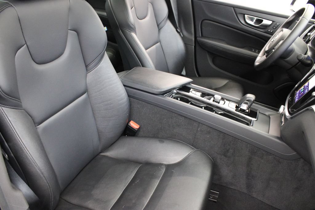 Certified 2024 Volvo S60 B5 Core FWD image 26