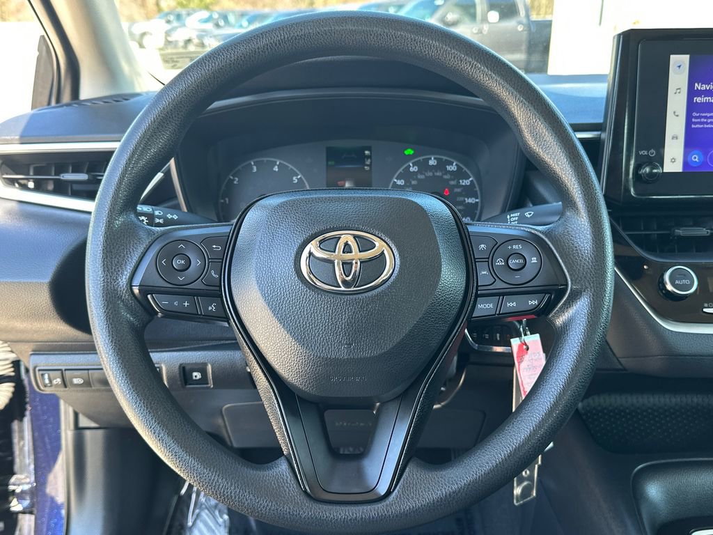 Used 2023 Toyota Corolla LE w/ Carpet Mat Package (TMS) FWD image 19